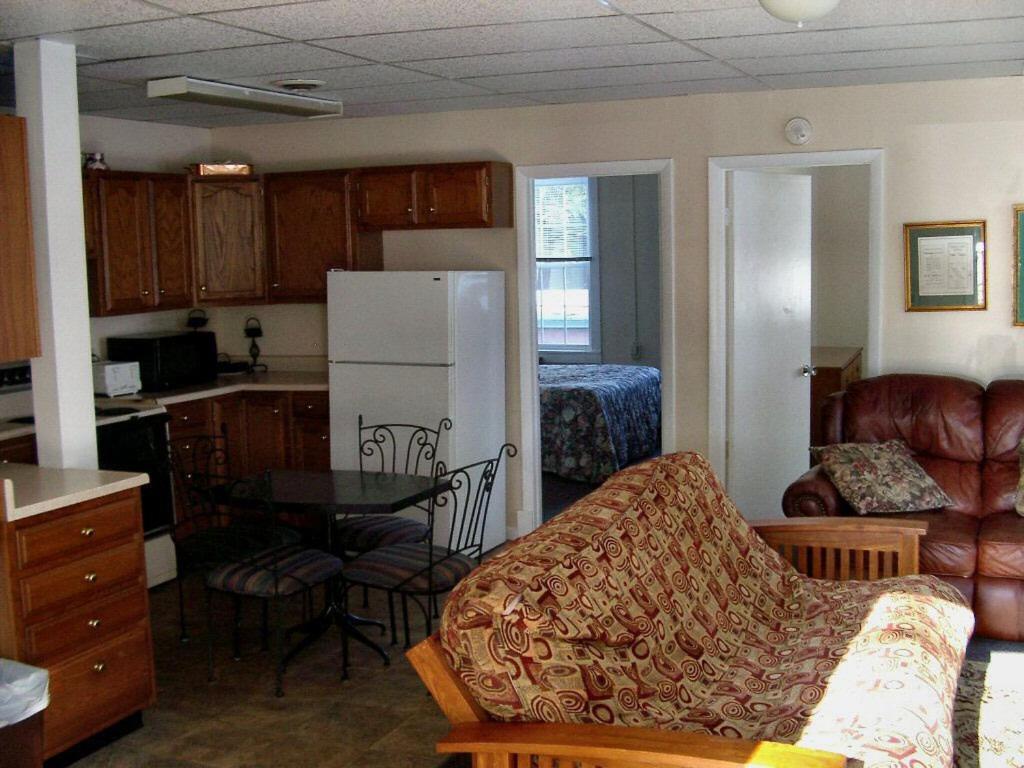 Windsor Motel Lac George Extérieur photo